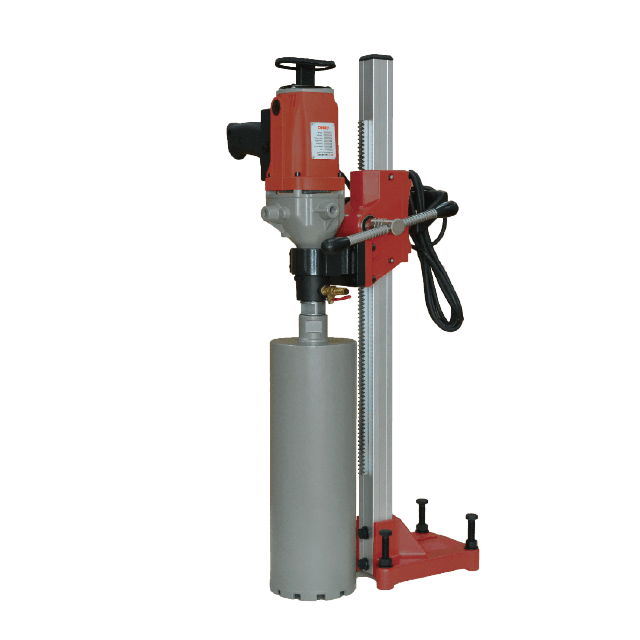 金剛石鉆孔機(jī)鉆得快、穩(wěn)、準(zhǔn)的利器